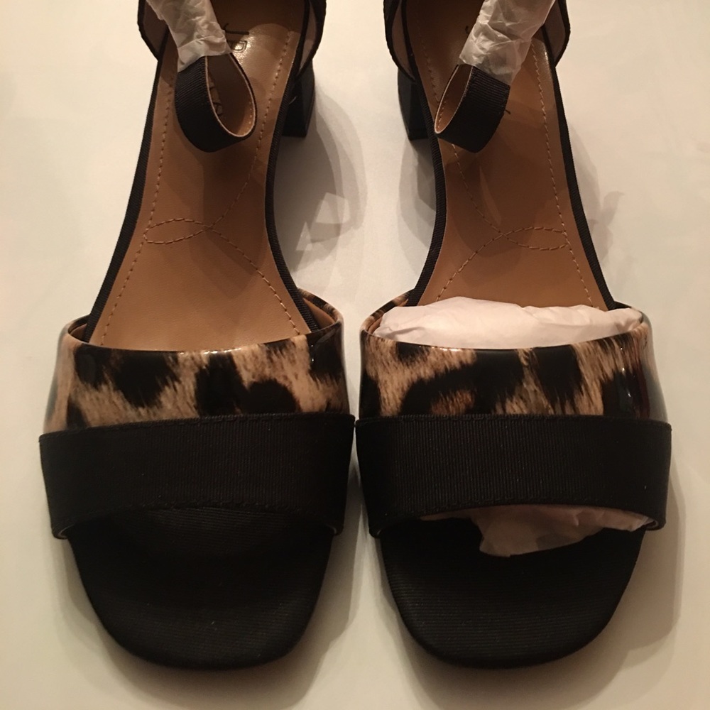 J Renee Black Cloth Trimmed Leopard Print Sandal